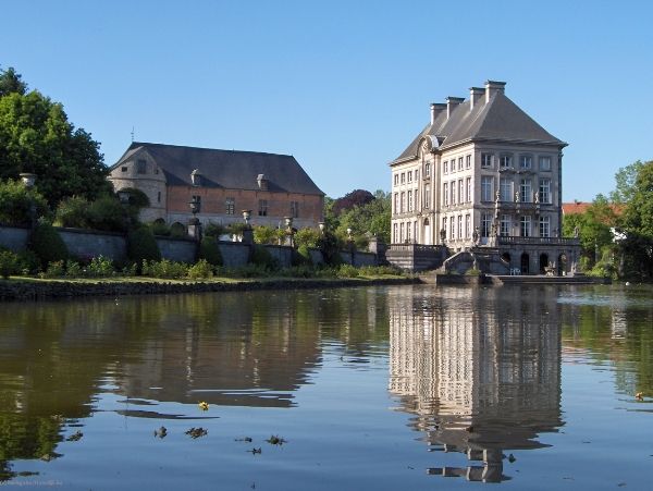 CHÂTEAU-FORT DE FELUY